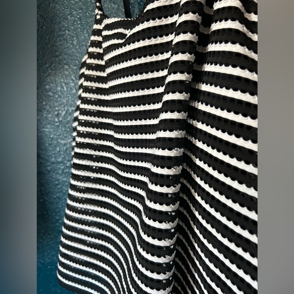 Croft and Barrow sim tank top - Picture 2 of 6